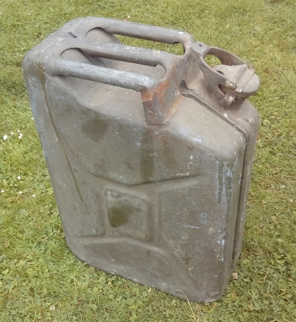 1952 British Army Jerry Can- WD & crows foot marked. Original condition-No holes-Usable