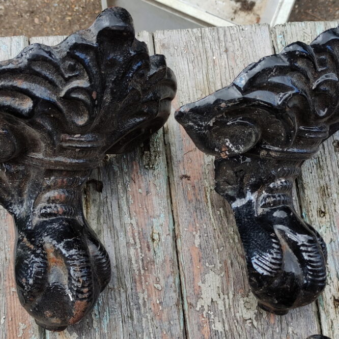 Antique ball and claw cast iron bath feet-set of 4 matching feet